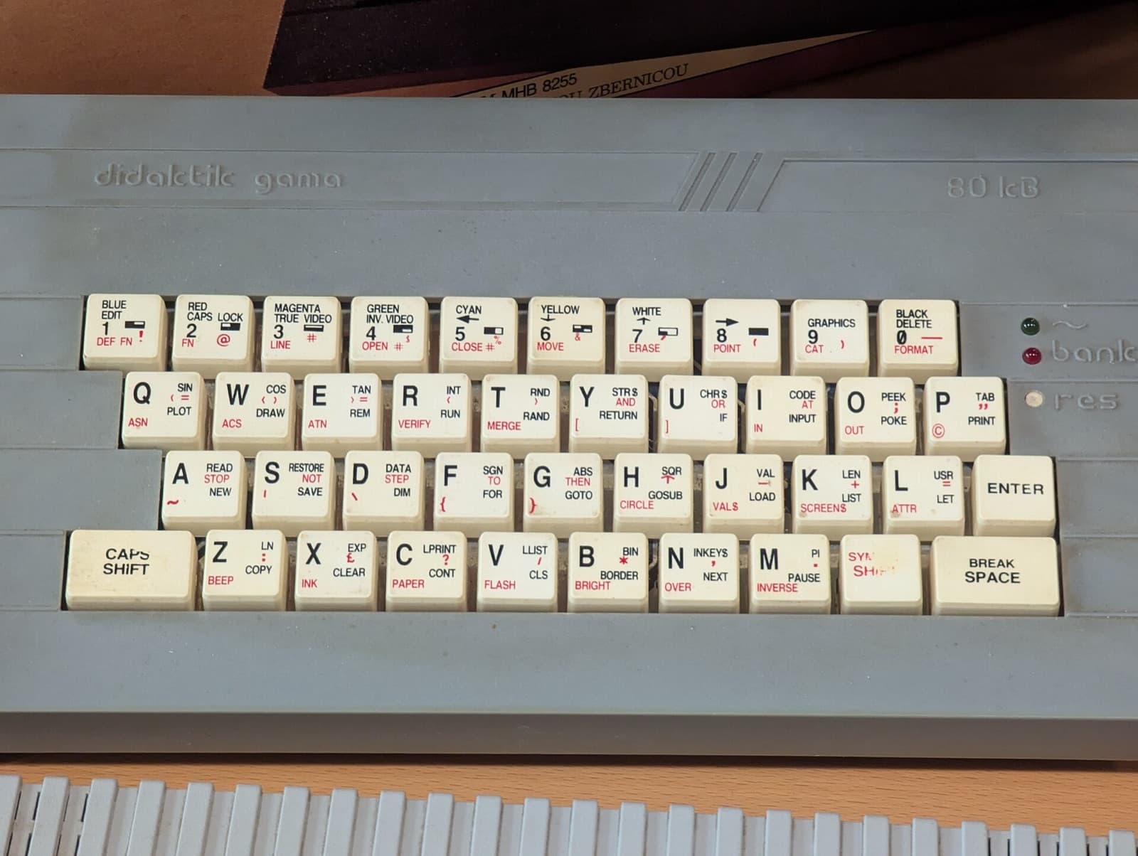 Didaktik Gama, da cooperativa Didaktik de Skalica (Checoslováquia), feito entre 1987 e 1989.